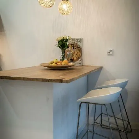 Kirstin Downtown Be My Guest Apartament